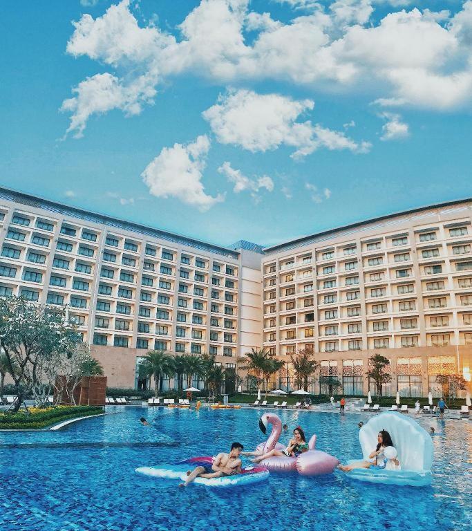 VINOASIS Phú Quốc Hotel Biên Hoà Ngoại thất bức ảnh